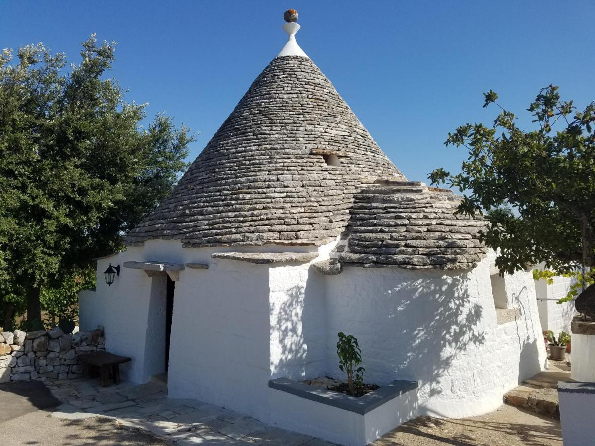 Antico Trullo Immerso Nella Campagna Alberobello Luaran gambar